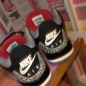 Jordan 3’s CEMENTS